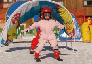 I bambini e le loro prime sciate 